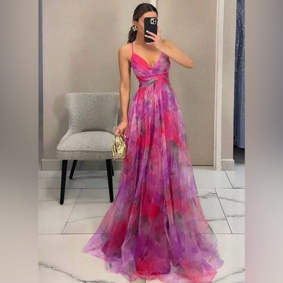 Elegant Pink Floral Maxi Dress